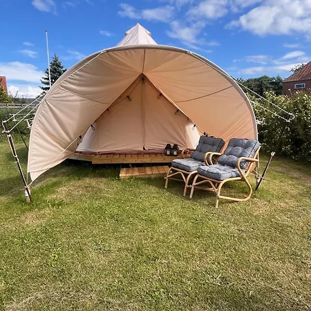Luksusowy namiot Lango Fjord Glamping Nr 2 *