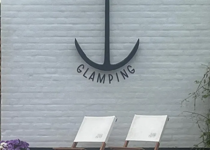 Lango Fjord Glamping Nr 2 Campismo de Luxo Nakskov